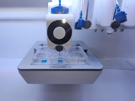 CELLINK bioprinter close-up during FRESH and GelMA research